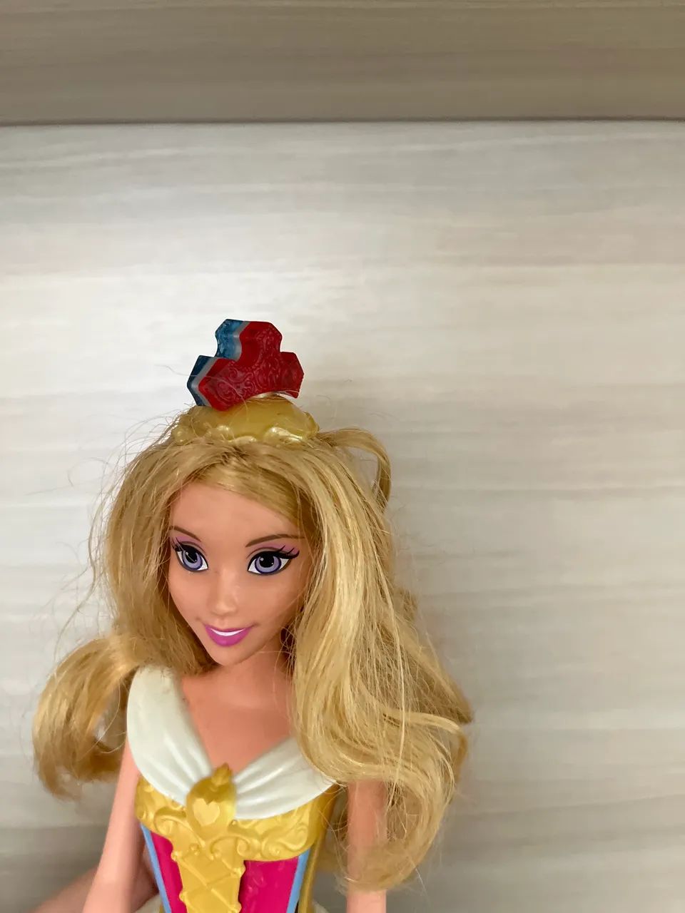 Boneca Aurora vestido mágico  - Foto 3