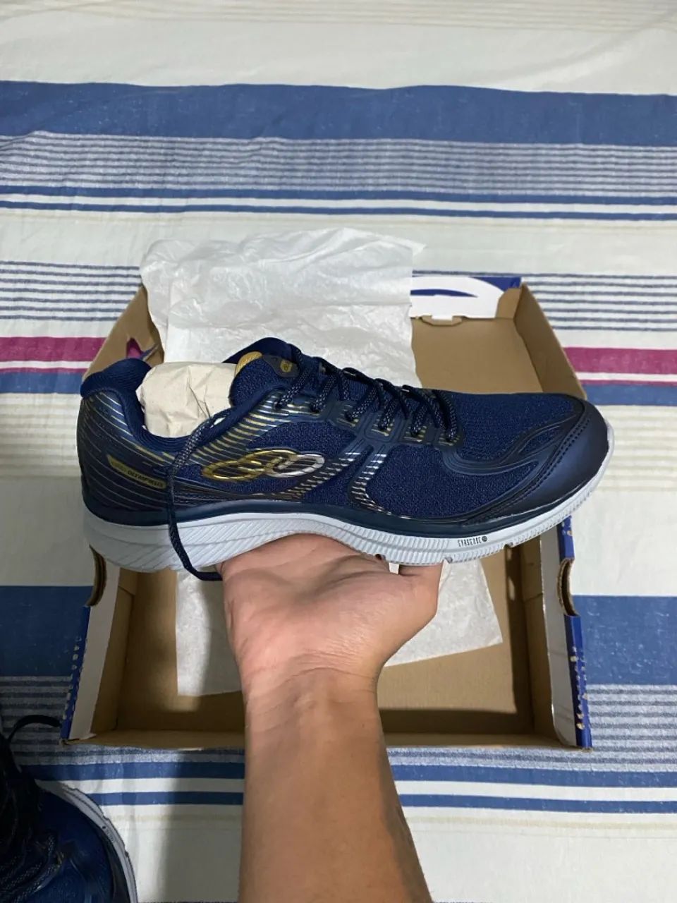 Tênis Olympikus Azul Marinho/dourado - Foto 2