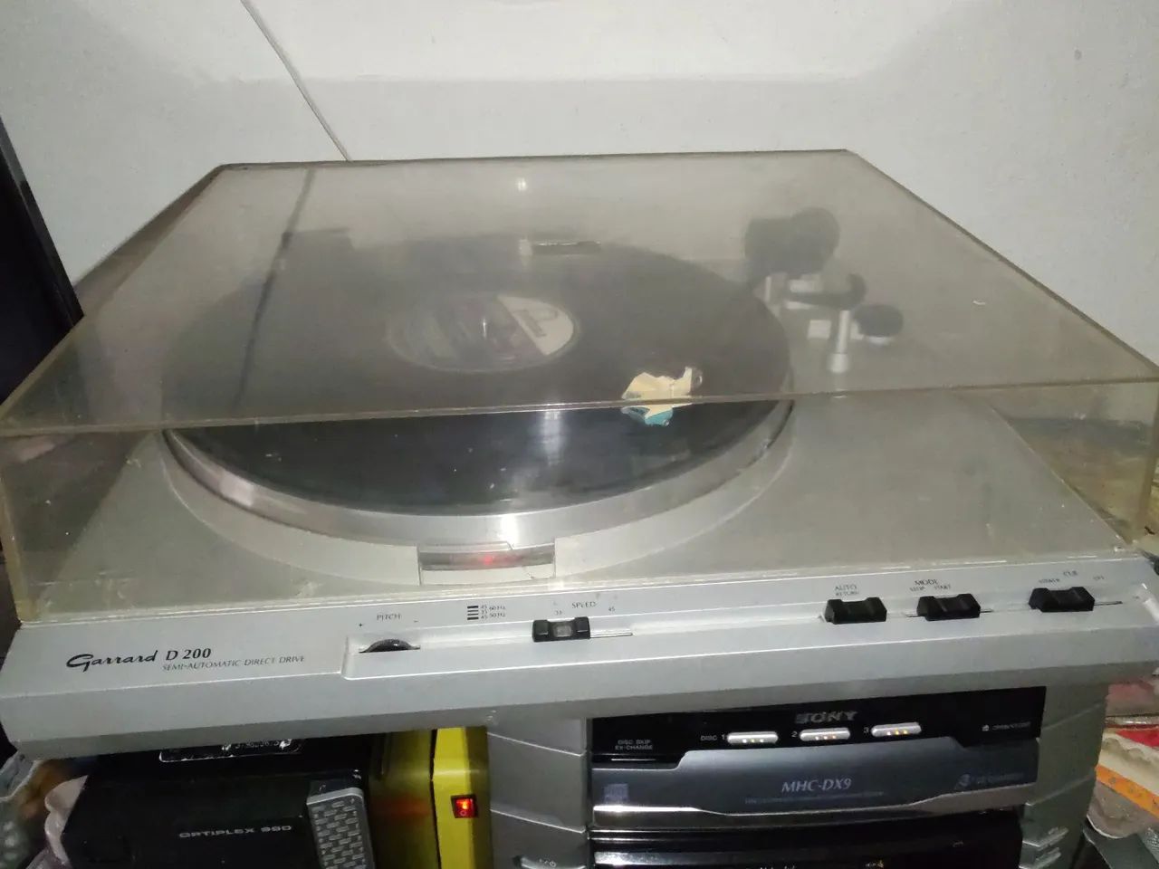Toca-discos Garrard/Gradiente D 200 Direct Drive importado retirar no local