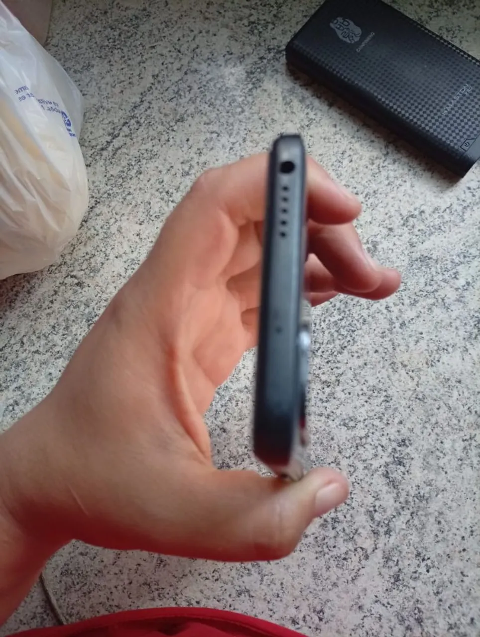 Vende celular xiaumi note 11 
