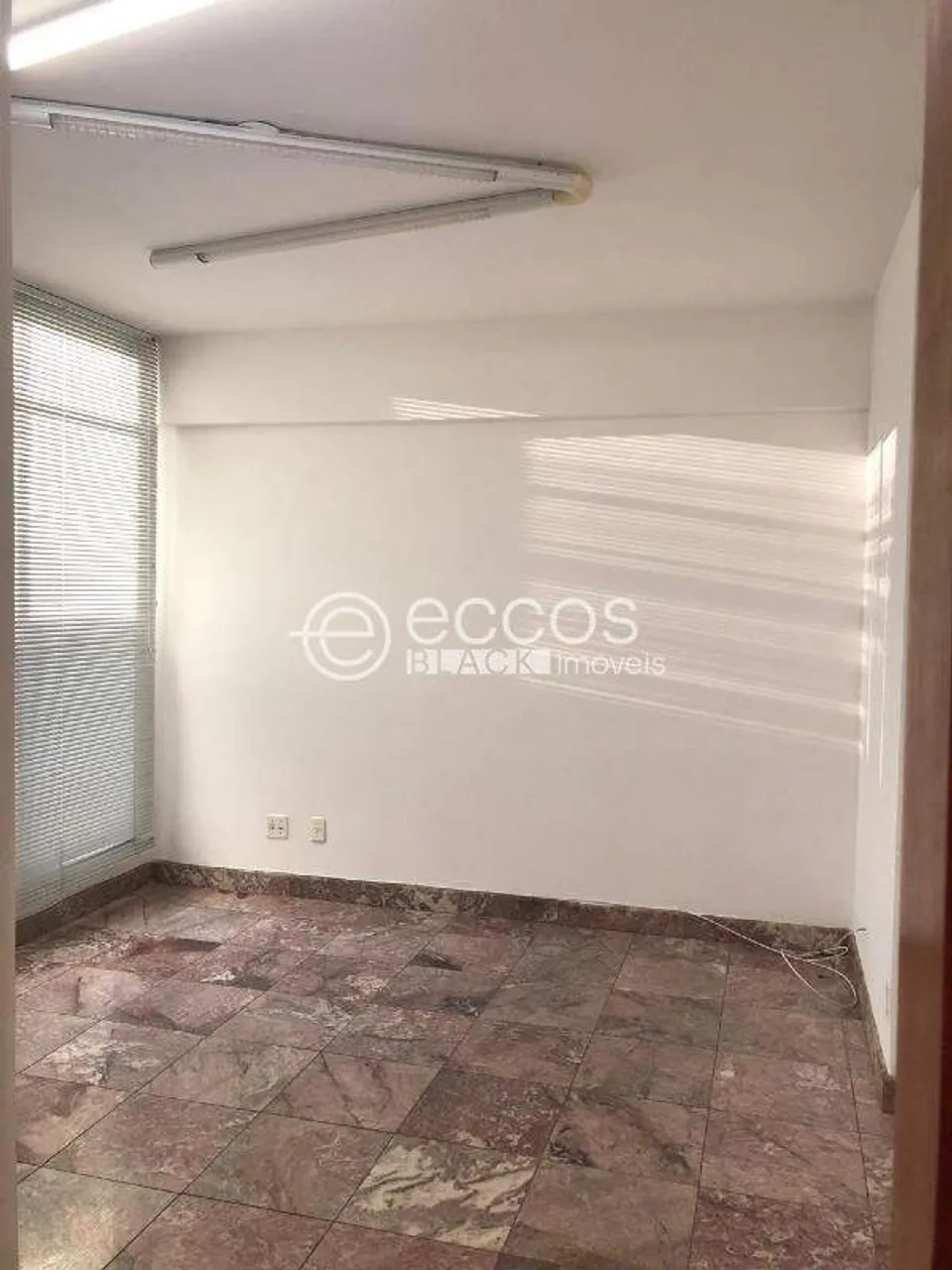 Sala comercial à venda, Santa Lúcia - Belo Horizonte/MG
