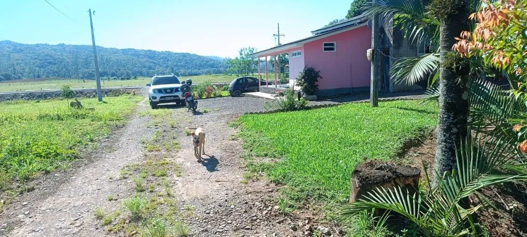 Casa e 4 hectares galpão, açude e quiosque - Foto 2