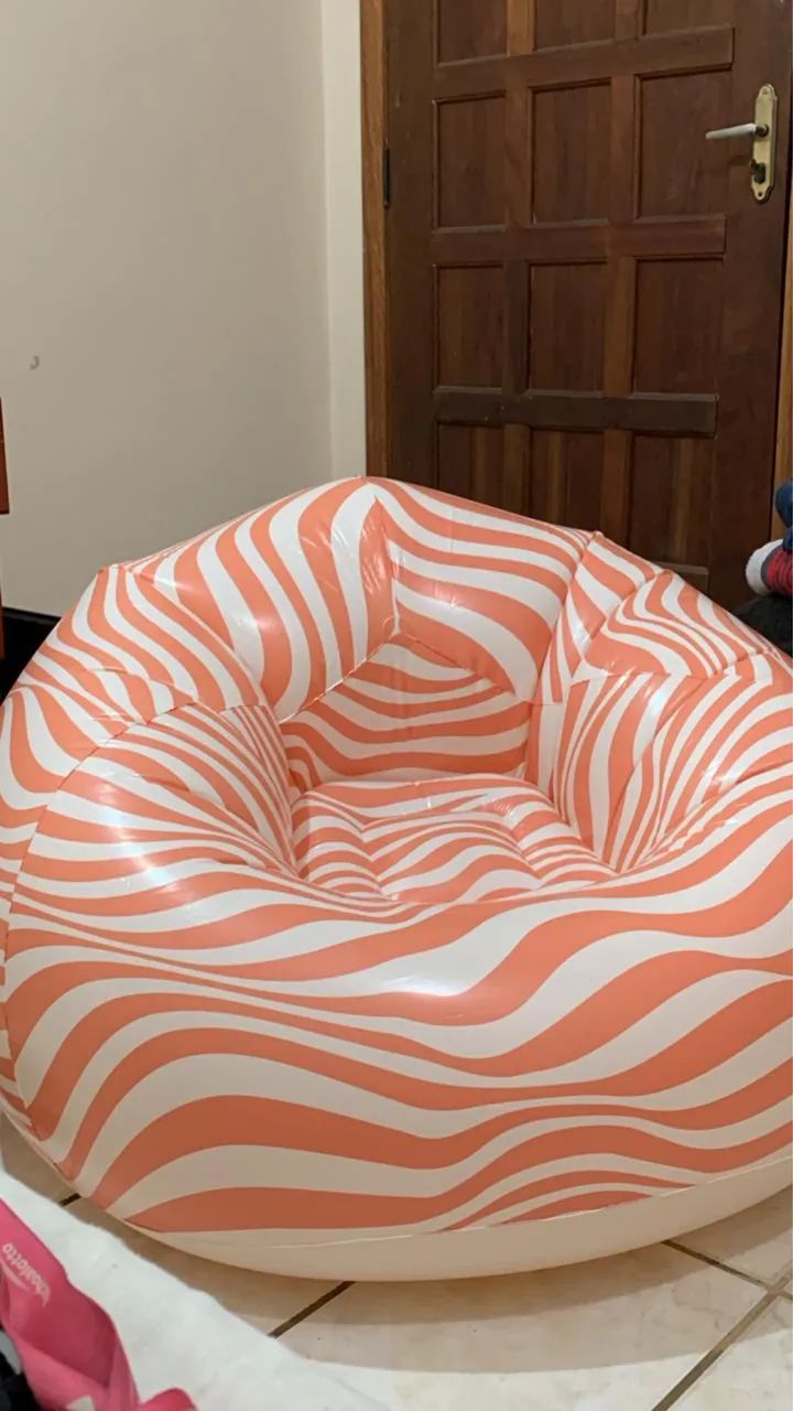 Puffs laranja inflável 