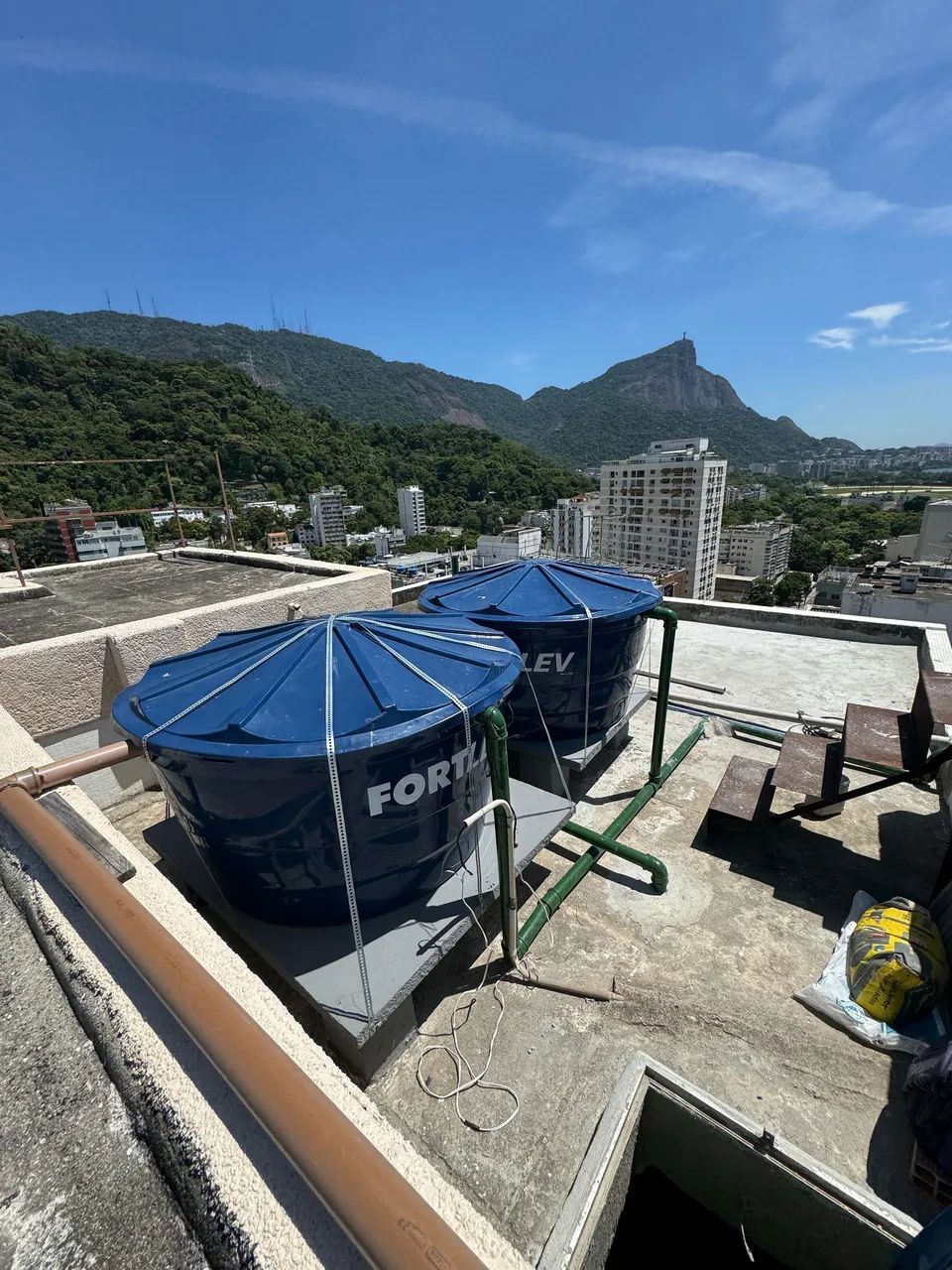 Limpador de Caixa D?água 