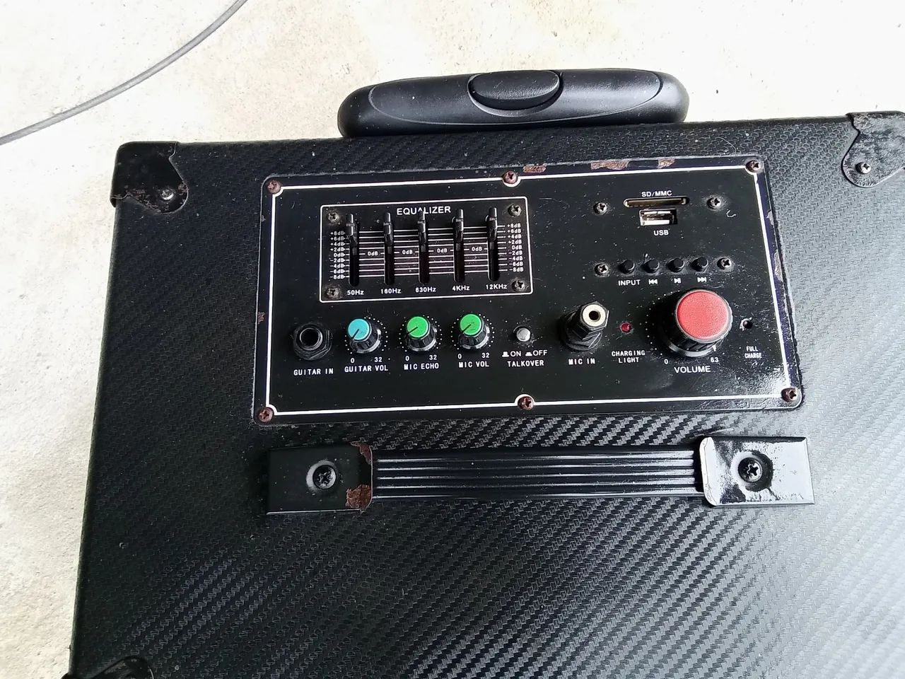 Vendo caixa amplificada. Pega pendrive. - Foto 3