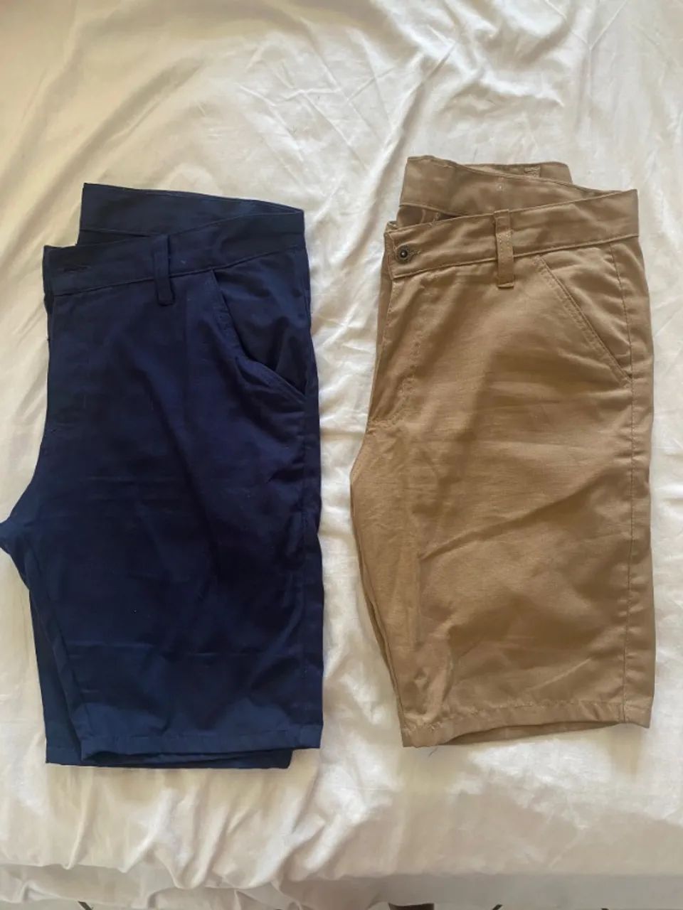 Bermuda masculina modelo alfaiataria