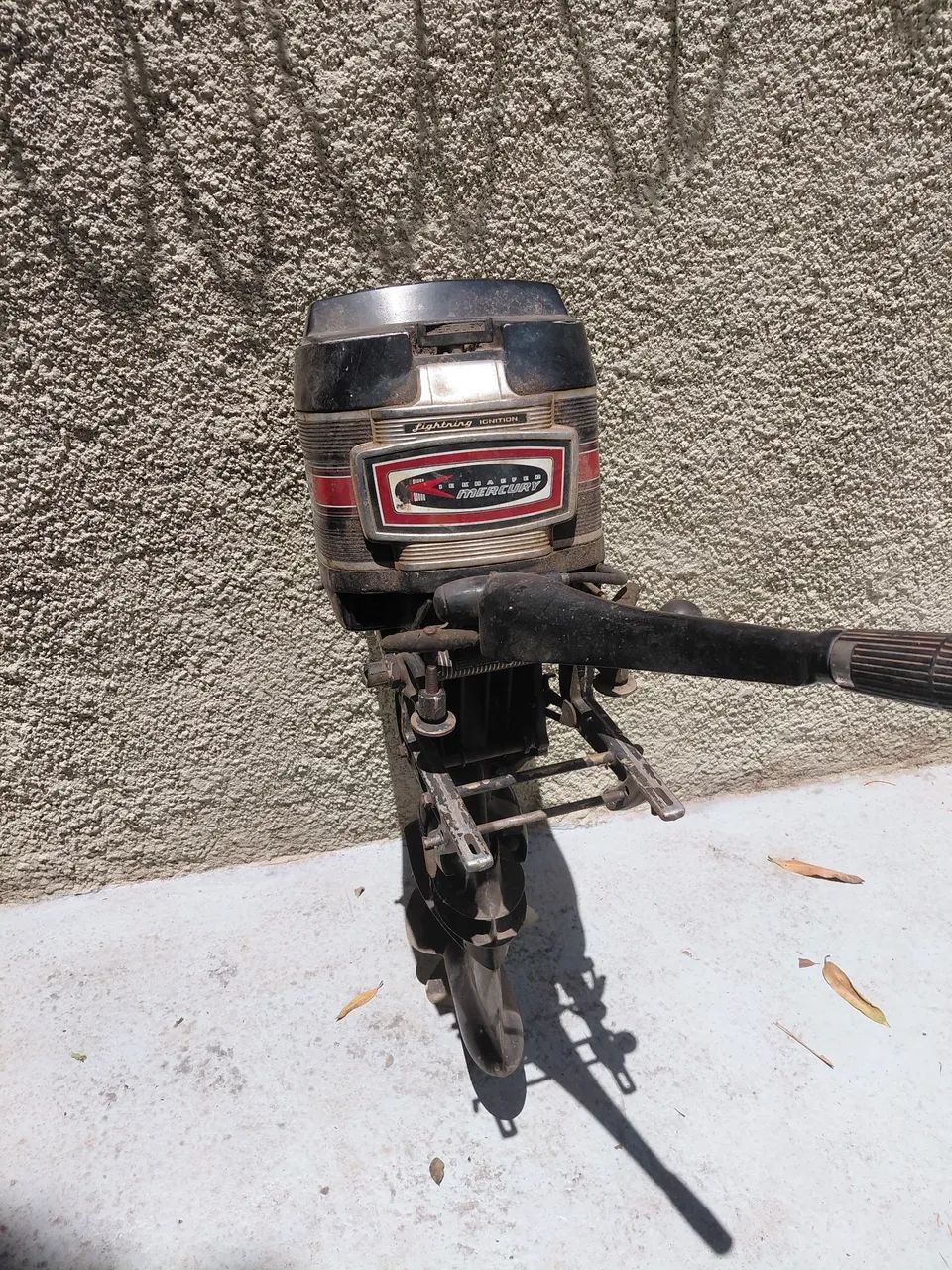 Vendo 06 motores de poupa