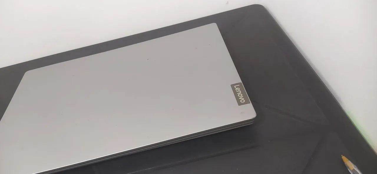 Notebook Lenovo i3