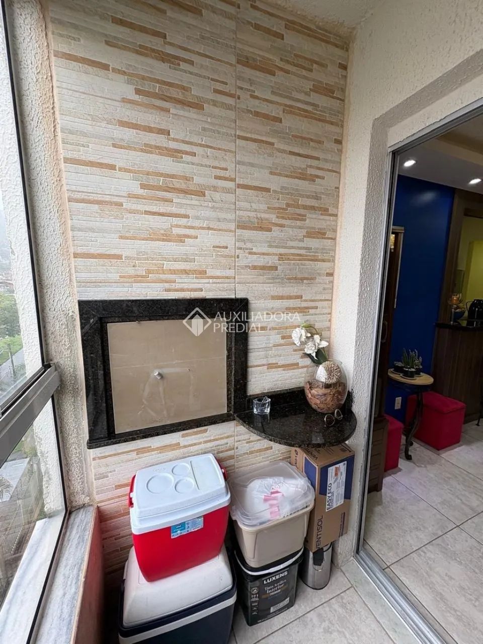 Apartamento de 2 quartos, vaga escriturada, sacada, churrasqueira, mobiliado à venda. - Foto 6