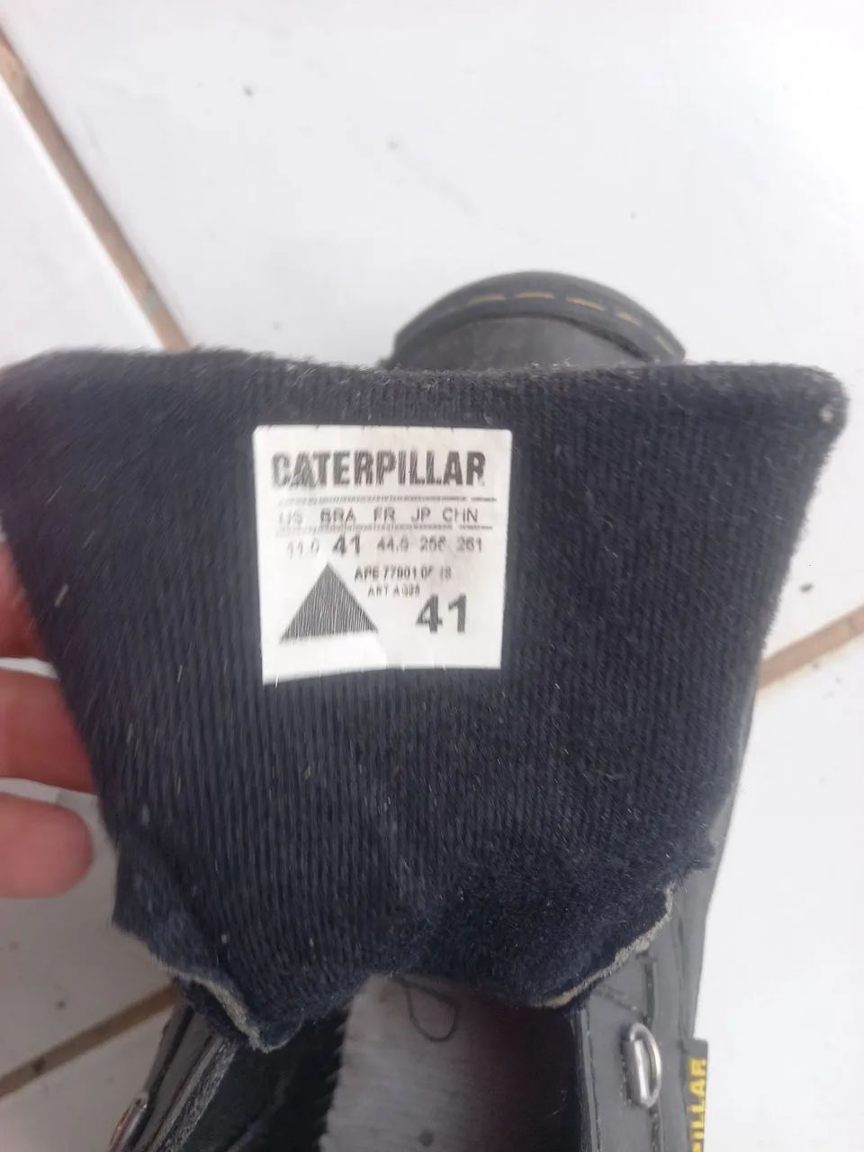 Vendo uma botina  - Foto 4