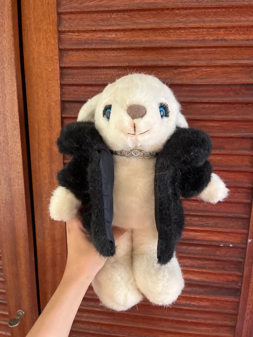 Coelha de pelúcia vintage 