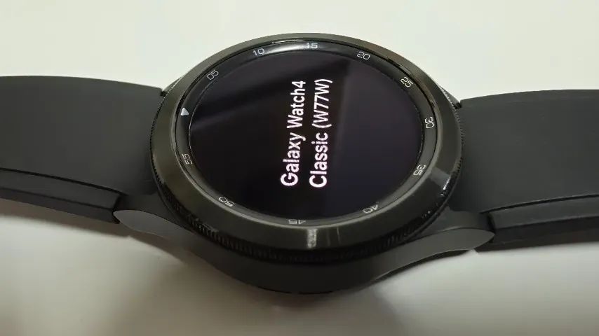 Galaxy Watch4 Classic 42mm BT - Foto 4