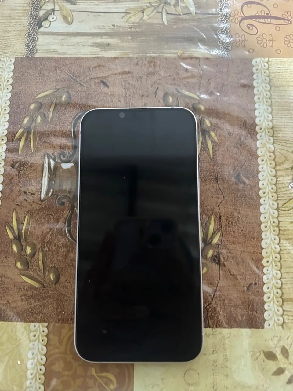 iPhone 14