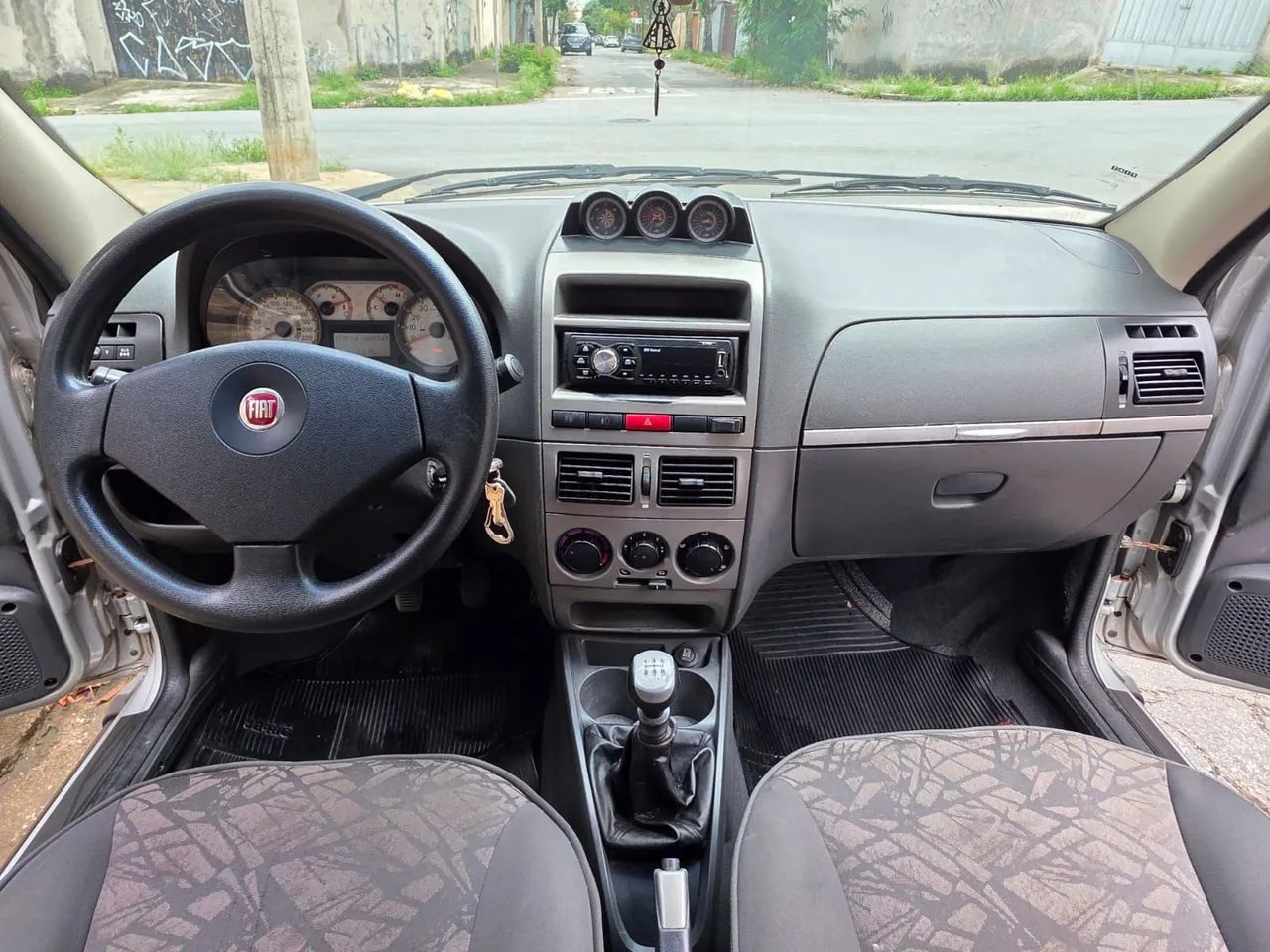 Fiat Strada Adventure1.8/ 1.8 Locker Flex CD 2010 - Foto 6