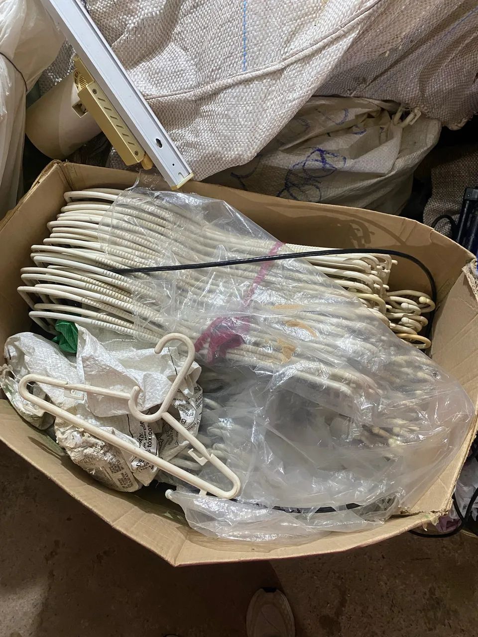 Materiais para sua loja de roupas  - Foto 4