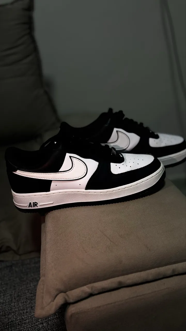 Air Jordan 1 Low SE Black Elephant - Calçados - Três Vendas