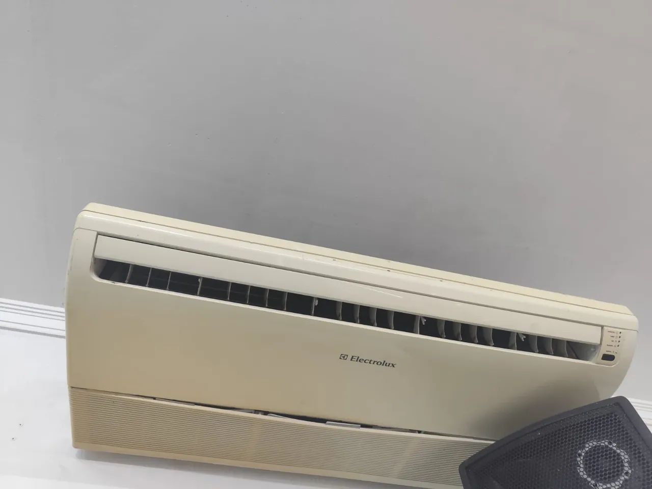 Ar Cond. Split Electrolux 36.000 BTUS  - Foto 4