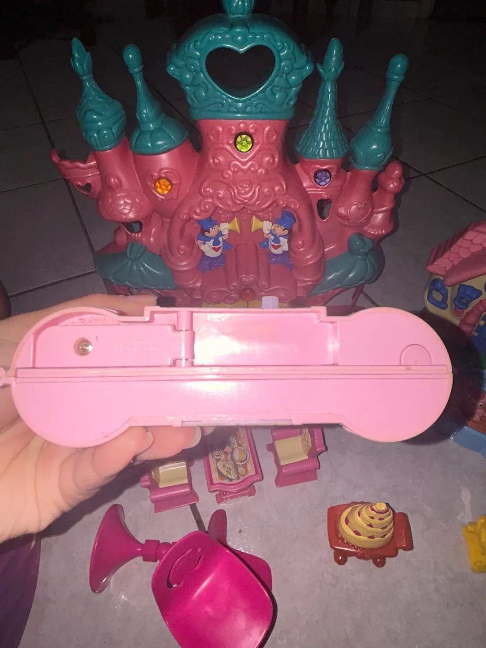 Castelo Barbie bebê 