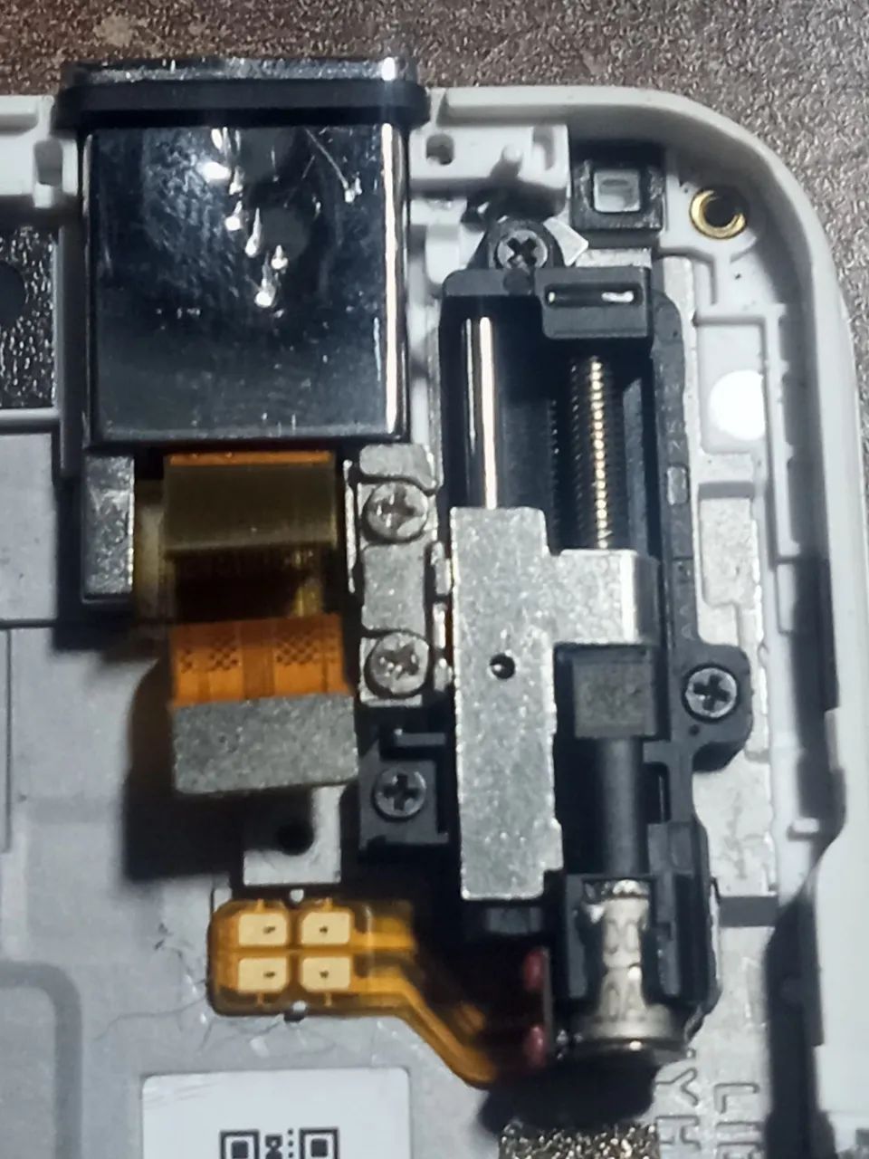 Camera frontal celular moto one fusion plus original  - Foto 2