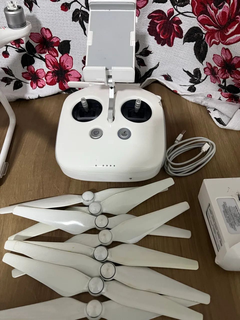 DRONE PHANTOM 4  - Foto 4