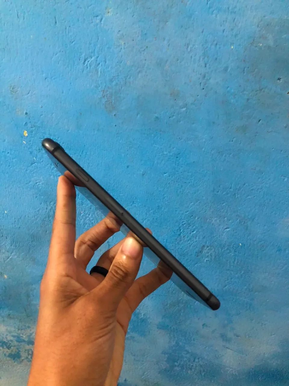 iPhone 8 Plus 64gb apenas trinco de leve atrás  - Foto 5