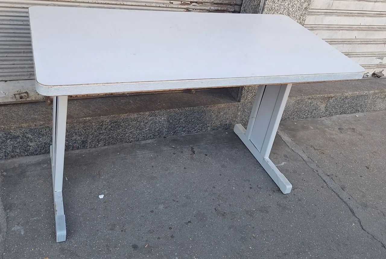 Mesa de escritório.  - Foto 2