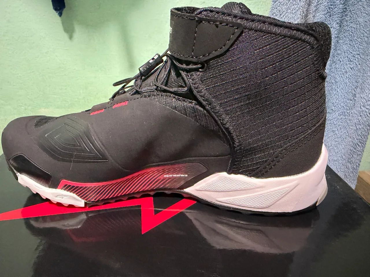 Bota Alpinestars Anti torção Tamanho 37 - Foto 4