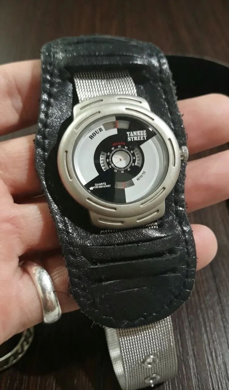 Vendo relógio yankee street feminino caixa 34mm - Foto 5