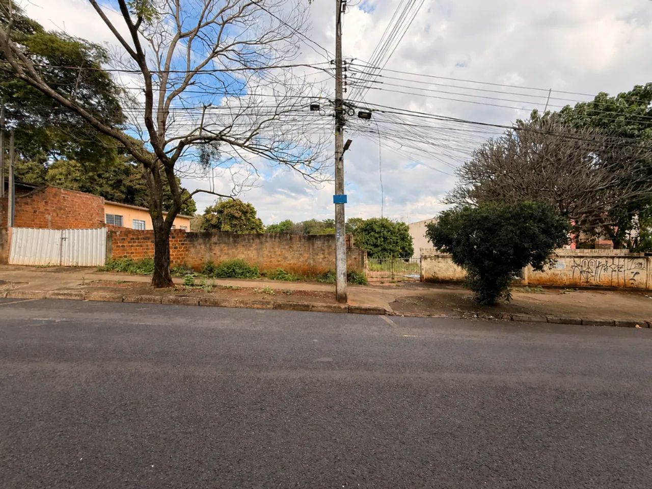 Terreno à venda em Maringá, Zona 07, com 1503.8 m² - Foto 2