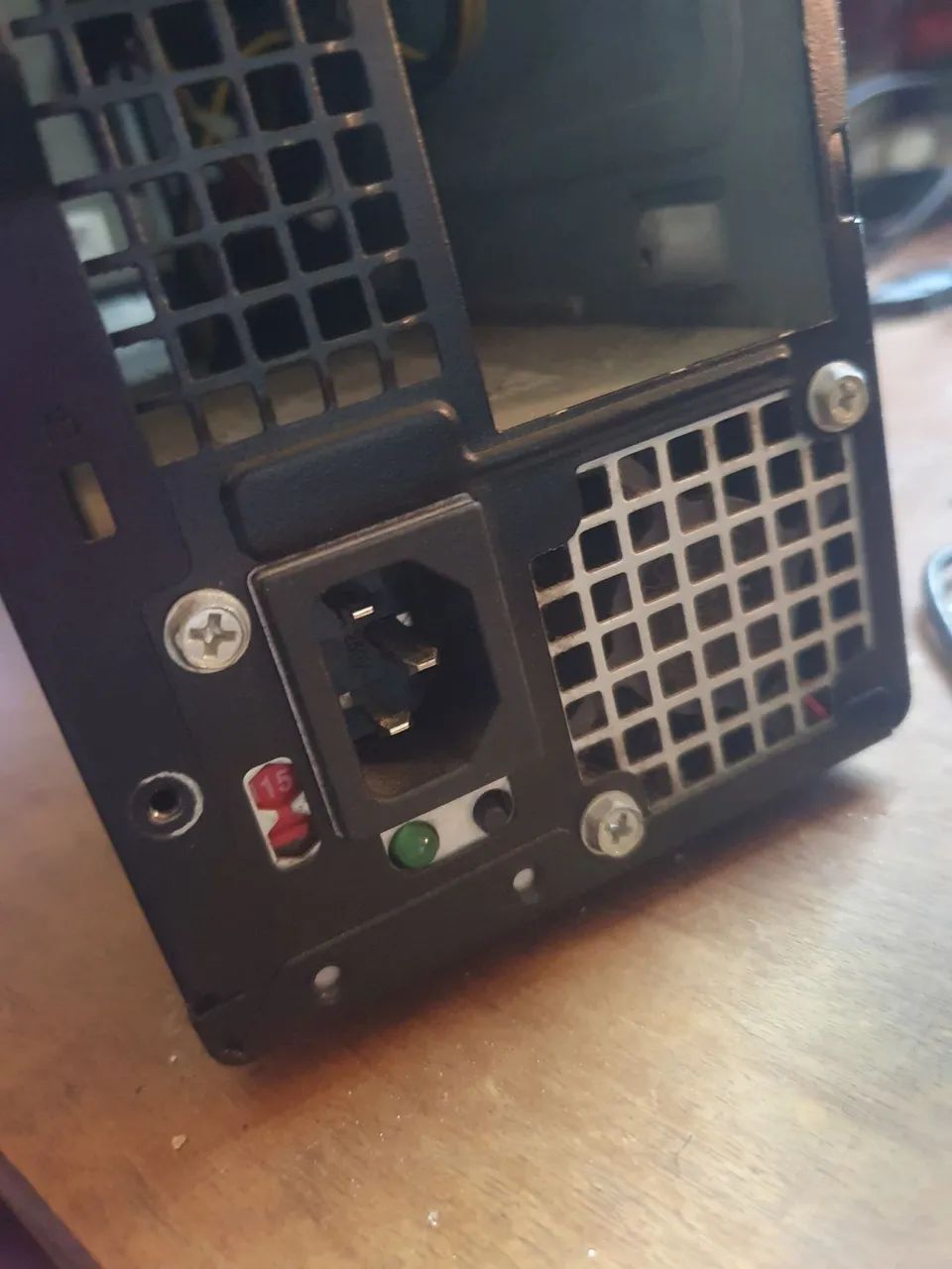 Gabinete Dell inspiron Com fonte, modelo D09S (e CD ROM) - Foto 4