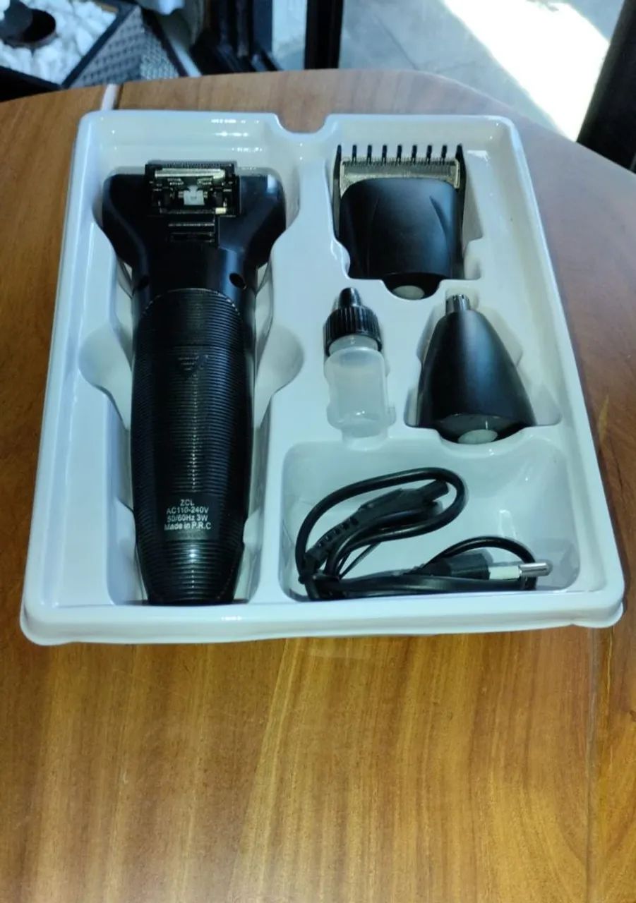 Barbeador elétrico 3 em 1 - Foto 4