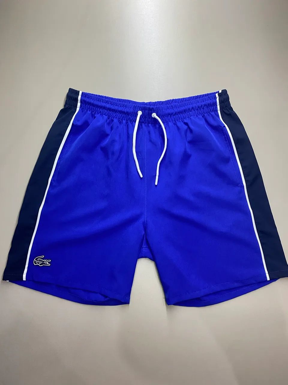 Bermuda Tactel Azul Royal 