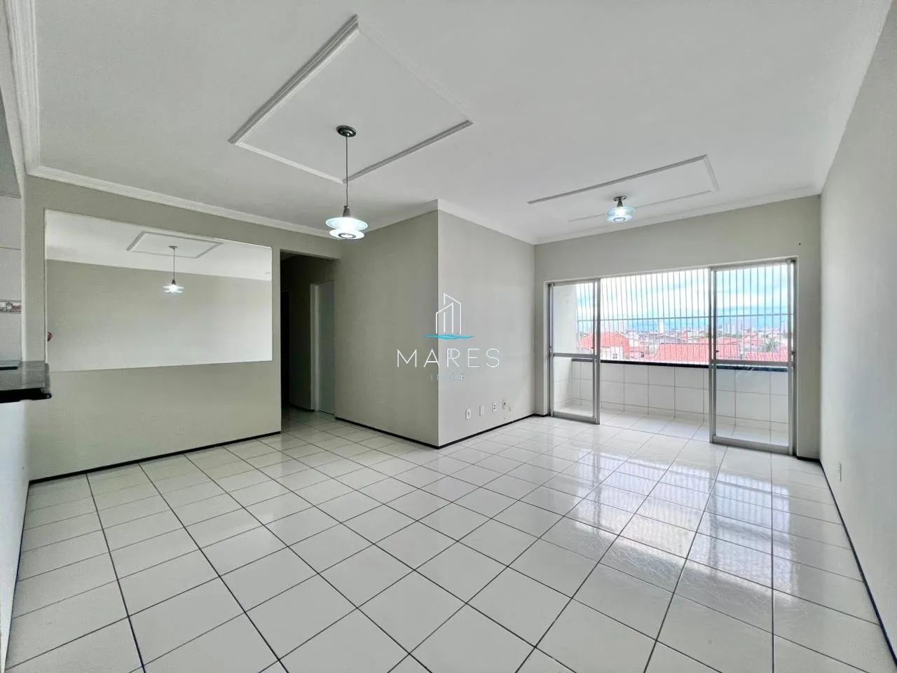 Apartamento à Venda no Montese