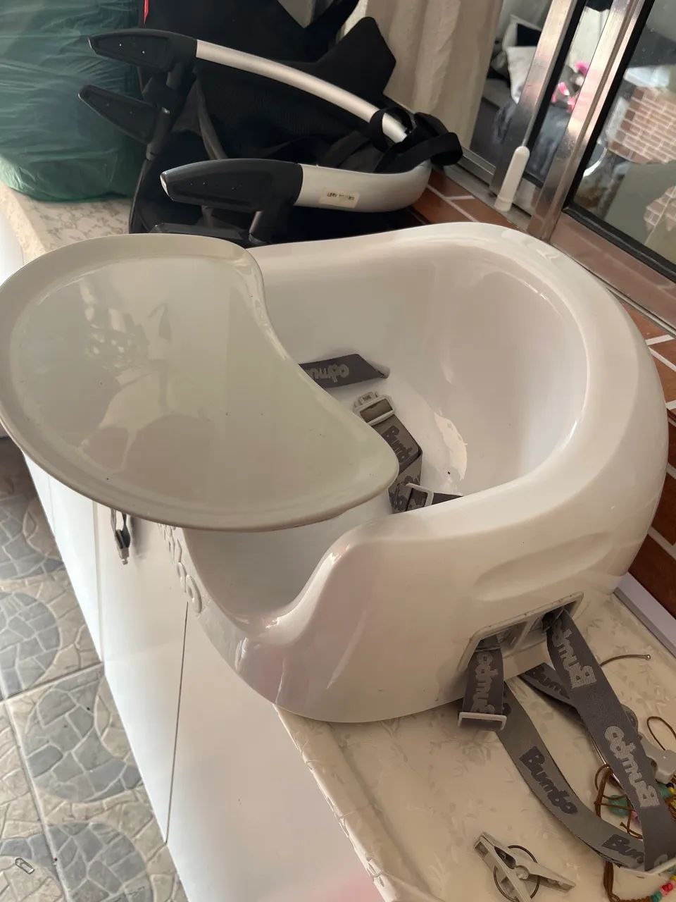 Cadeirinha e assento infantil