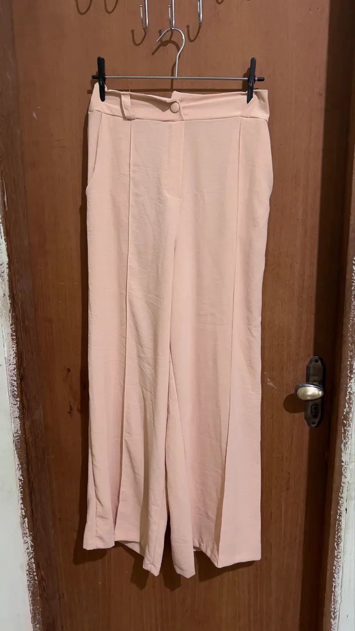 Calça pantalona 