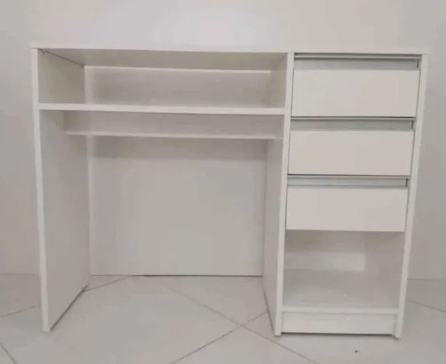 Mesa MDF Com 03 gavetas 75x100x30 