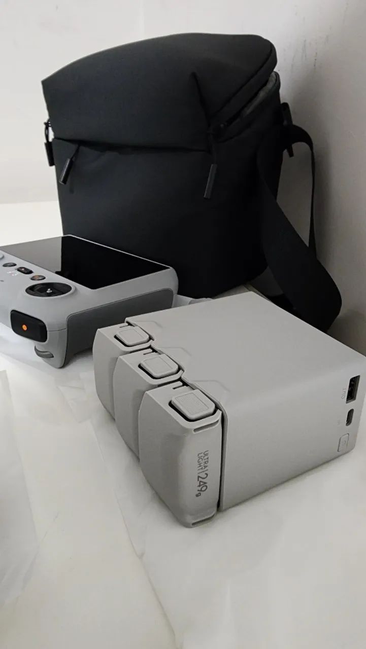 DJI Mini 3 Fly More Combo - com tela - 3 baterias - novo fora da caixa - Foto 3