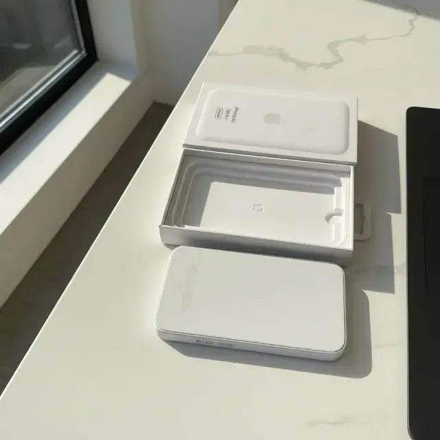 bateria portátil original da Apple MagSafe Battery Pack - Foto 2