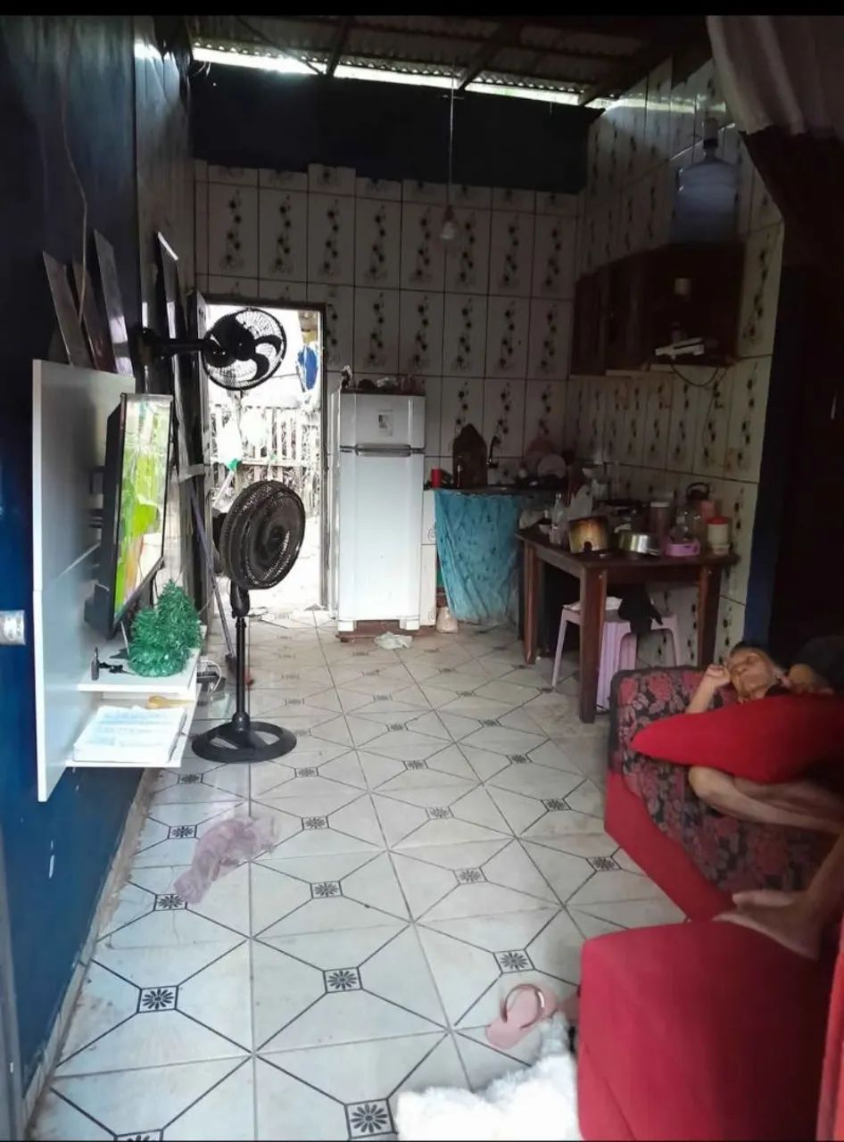 Casa com 2 quartos - Foto 4