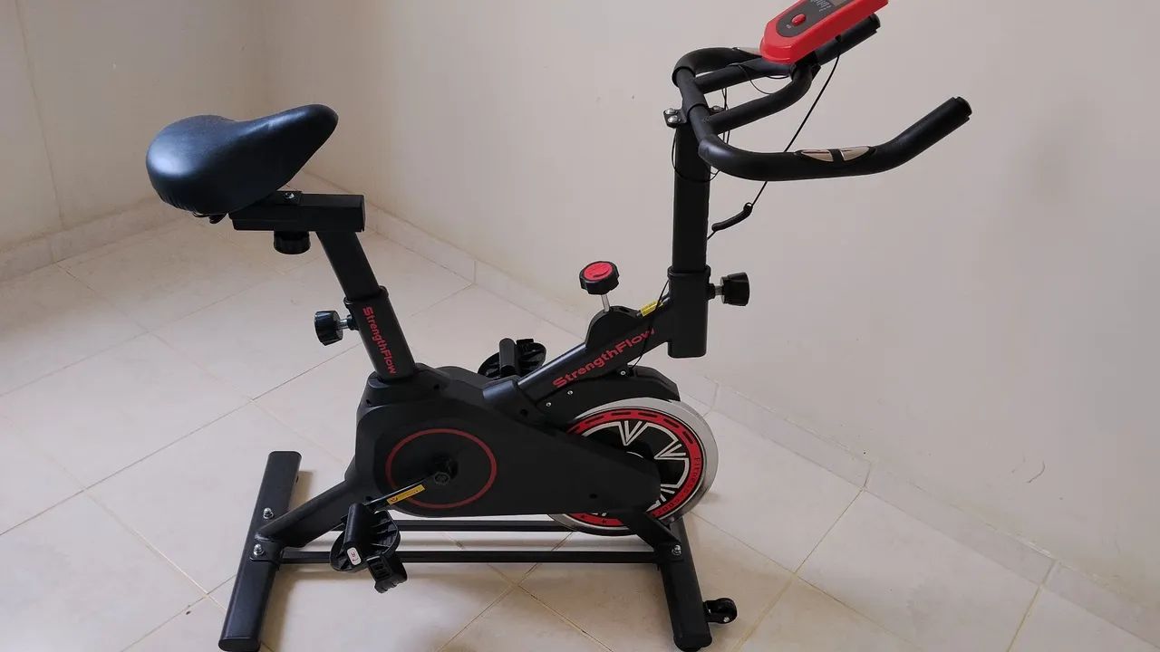 Vendo bicicleta ergométrica. 