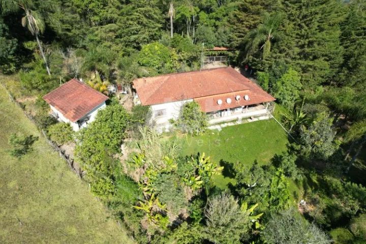 LINDO SITIO EM ITAPEVA MINAS GERAIS