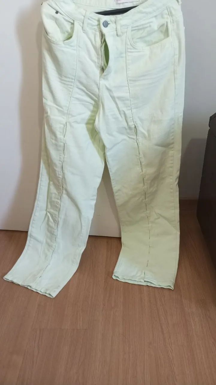 Vendo roupas seminovss - Foto 3