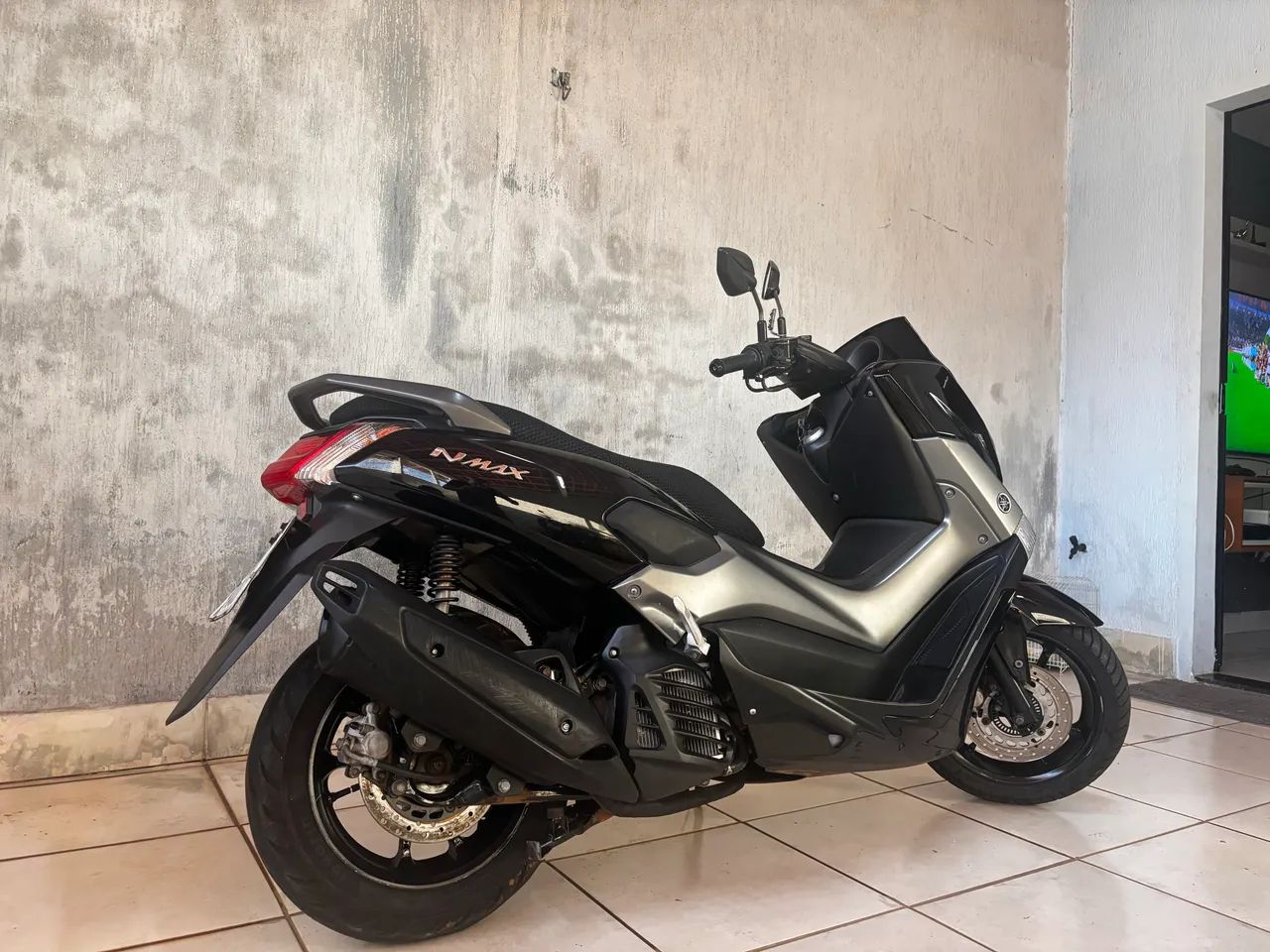 Moto NMax  - Foto 4