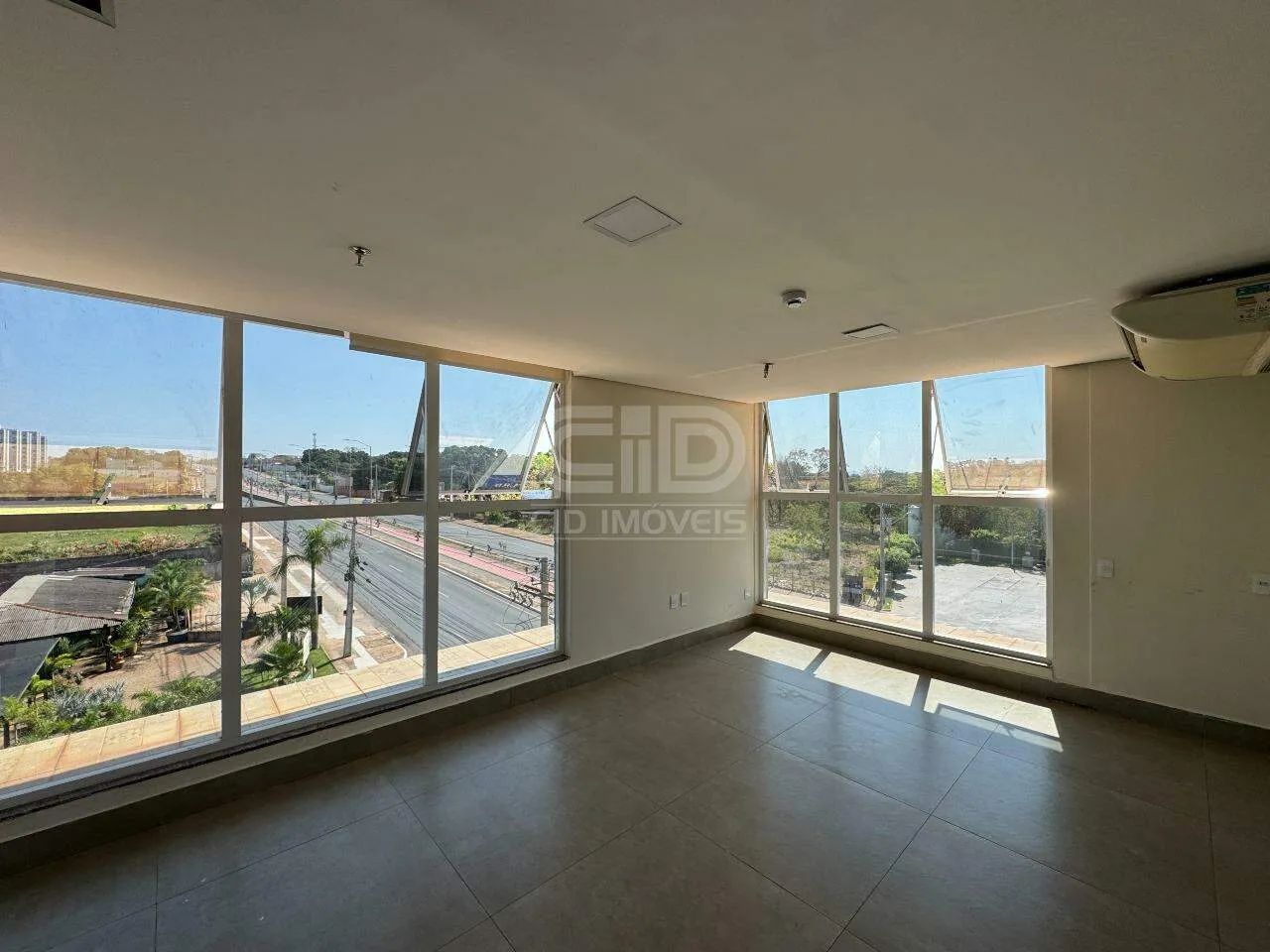 Sala Comercial com 400m² no Edifício Perolina - Foto 2