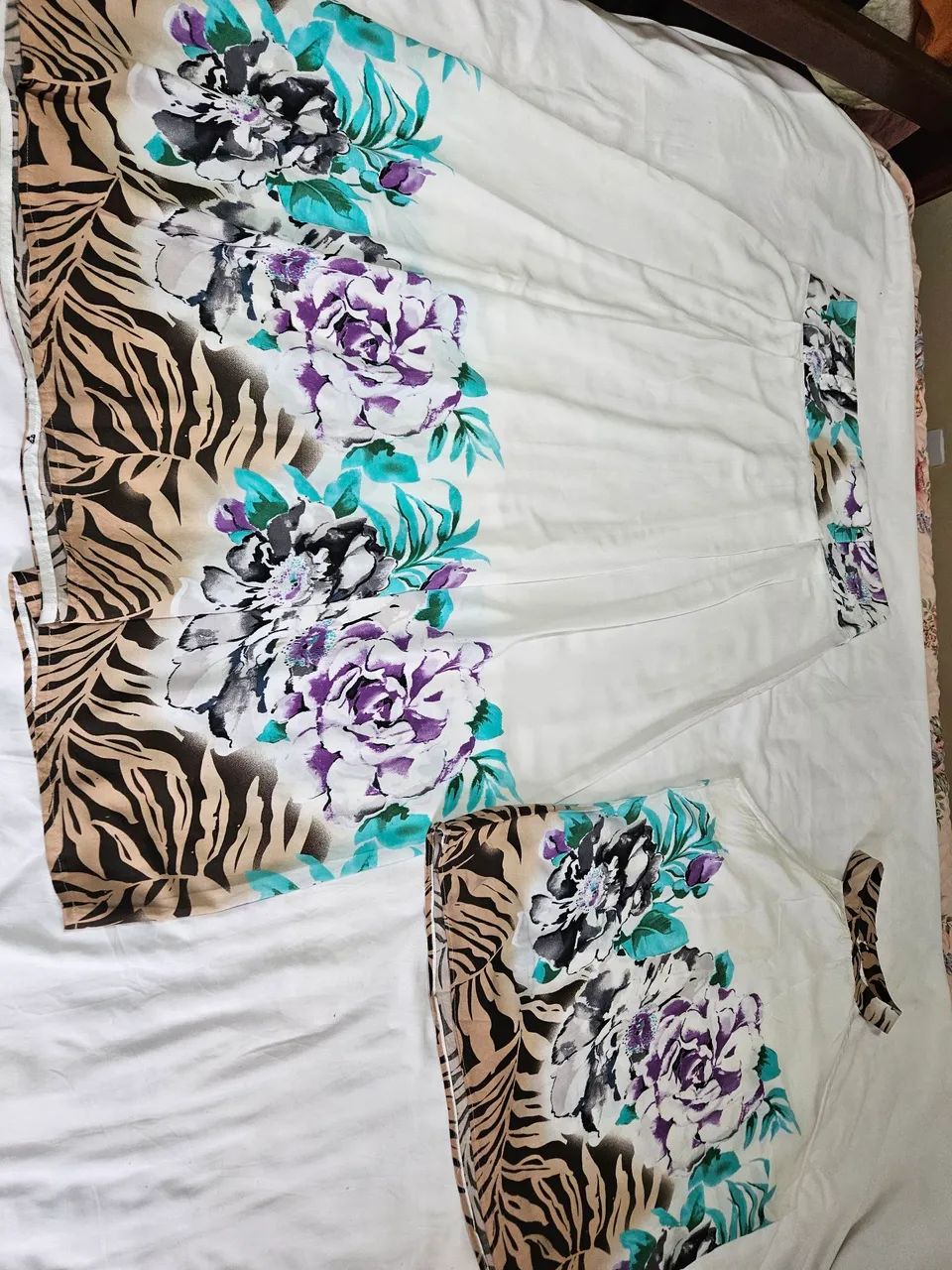 Conjunto saia e blusa 40 - Foto 2