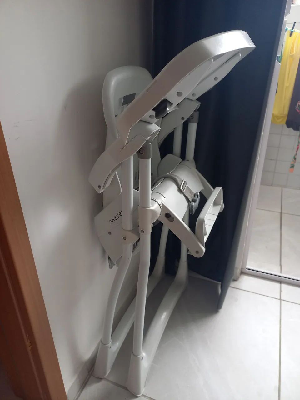 CADEIRA DE ALIMENTAÇÃO PARA BEBÊ 