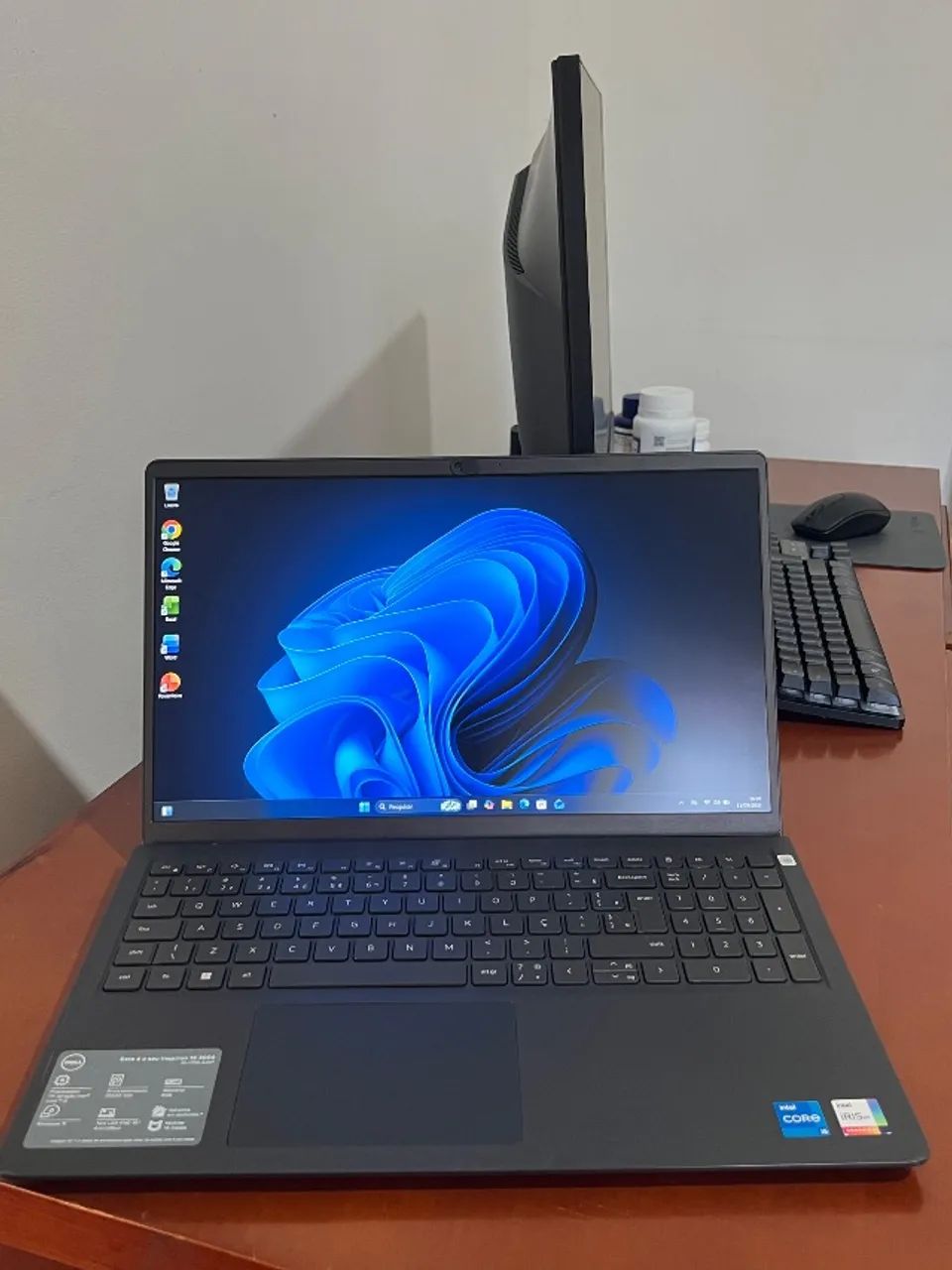 Notebook Dell 15 MUITO NOVO!!!