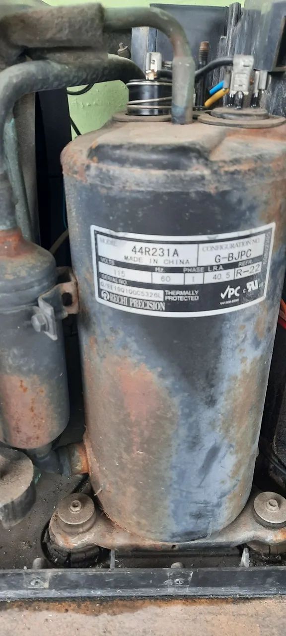 Compressor ar condicionado  - Foto 3