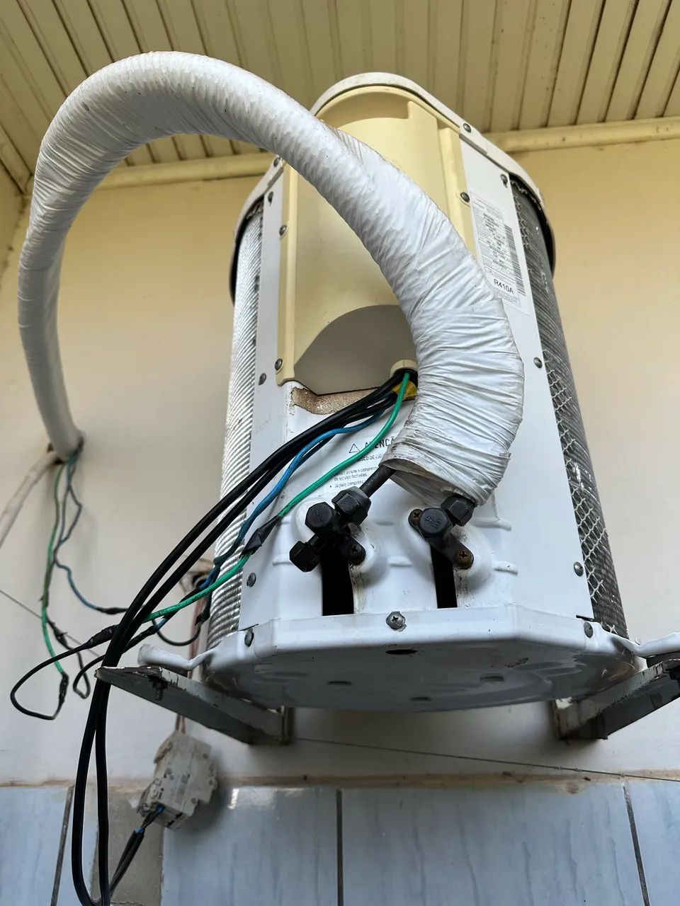 Vendo esse Ar condicionado  - Foto 3