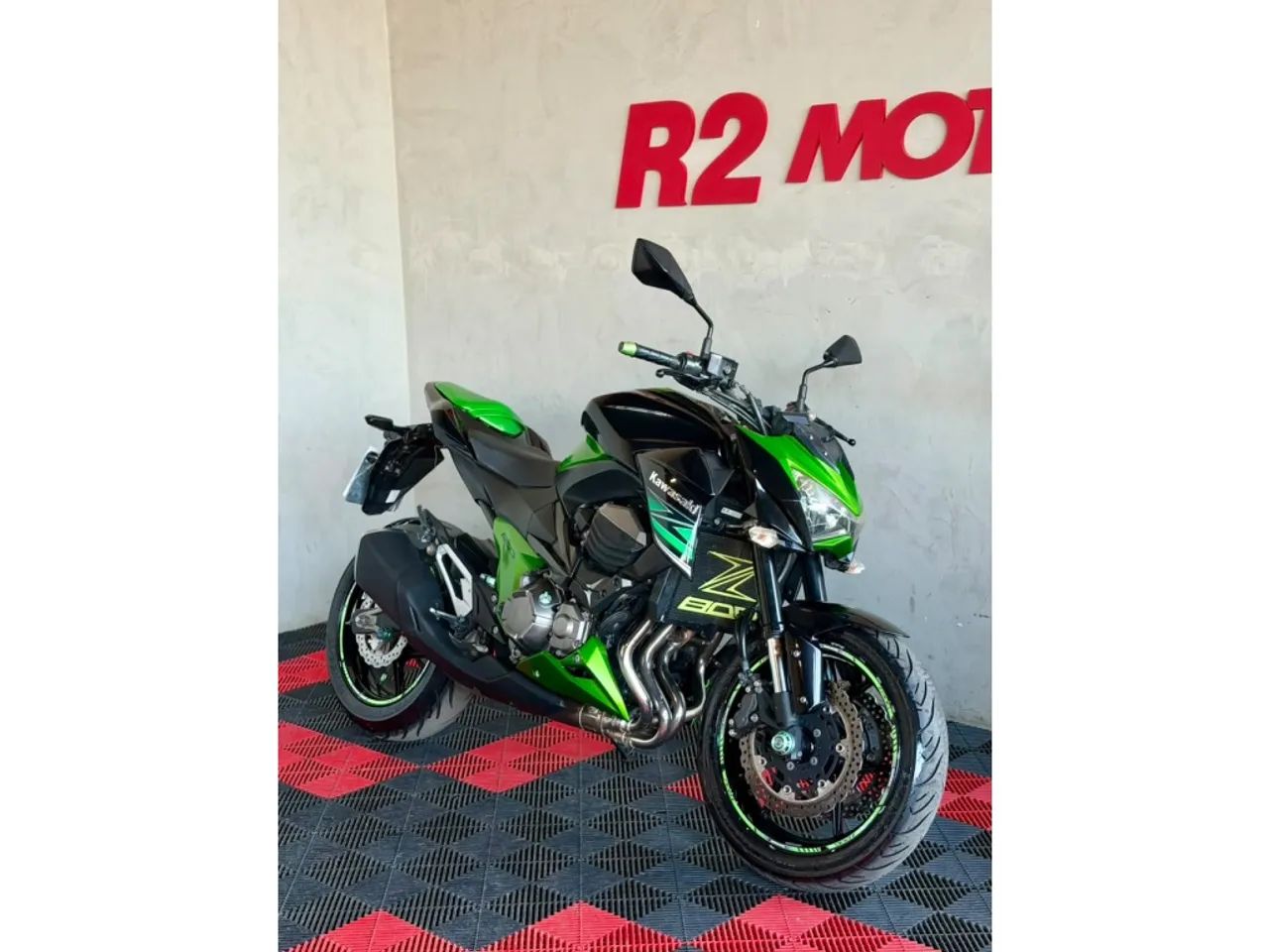 Kawasaki Z800 2014 - Foto 2